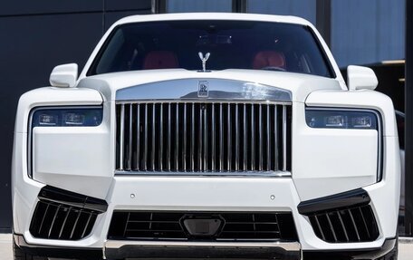 Rolls-Royce Cullinan, 2025 год, 66 961 688 рублей, 5 фотография
