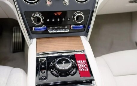 Rolls-Royce Cullinan, 2025 год, 63 420 048 рублей, 13 фотография