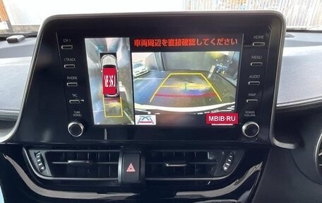 Toyota C-HR I рестайлинг, 2021 год, 1 700 000 рублей, 9 фотография