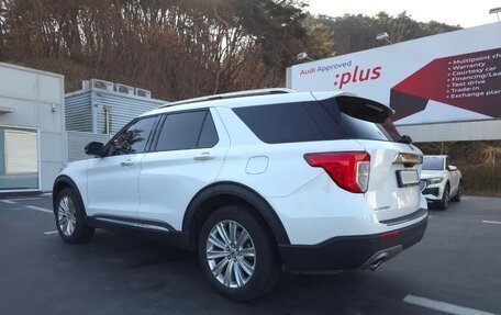Ford Explorer VI, 2022 год, 2 380 600 рублей, 3 фотография