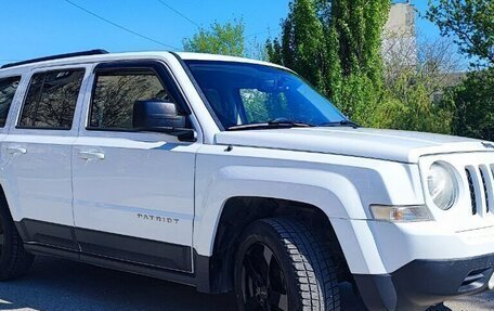 Jeep Liberty (Patriot), 2014 год, 1 450 000 рублей, 1 фотография