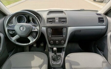 Skoda Yeti I рестайлинг, 2014 год, 1 150 000 рублей, 14 фотография
