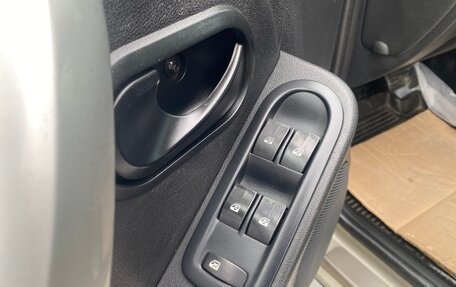 Nissan Terrano III, 2014 год, 1 120 000 рублей, 16 фотография