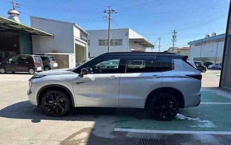 Mitsubishi Outlander, 2022 год, 2 590 111 рублей, 9 фотография
