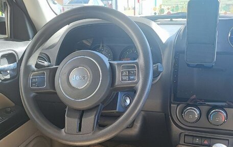 Jeep Liberty (Patriot), 2014 год, 1 450 000 рублей, 5 фотография