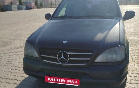 Mercedes-Benz M-Класс, 1999 год, 550 000 рублей, 3 фотография