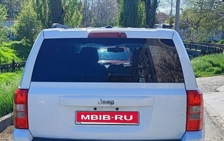 Jeep Liberty (Patriot), 2014 год, 1 450 000 рублей, 3 фотография