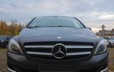 Mercedes-Benz B-Класс, 2015 год, 1 730 000 рублей, 1 фотография