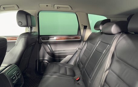 Volkswagen Touareg III, 2013 год, 1 800 000 рублей, 12 фотография