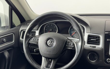 Volkswagen Touareg III, 2013 год, 1 800 000 рублей, 13 фотография