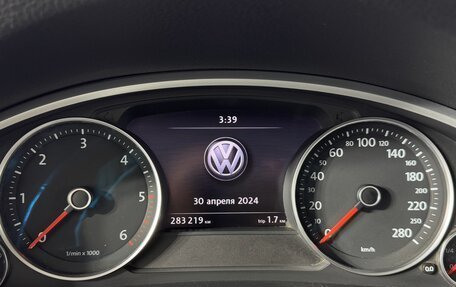 Volkswagen Touareg III, 2013 год, 1 800 000 рублей, 16 фотография