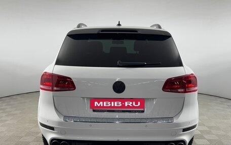 Volkswagen Touareg III, 2013 год, 1 800 000 рублей, 6 фотография