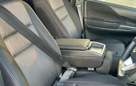 Nissan Serena IV, 2018 год, 2 365 990 рублей, 7 фотография