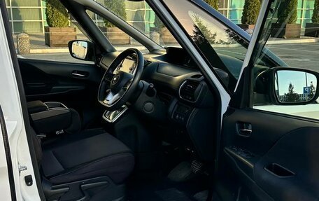 Nissan Serena IV, 2018 год, 2 365 990 рублей, 2 фотография