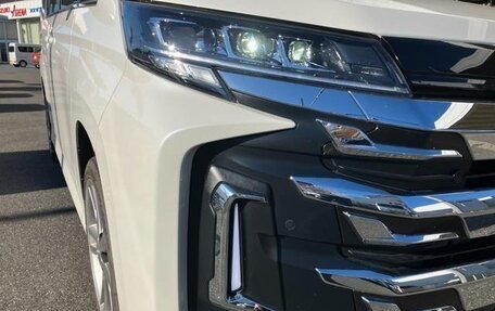 Toyota Voxy, 2022 год, 2 850 111 рублей, 31 фотография