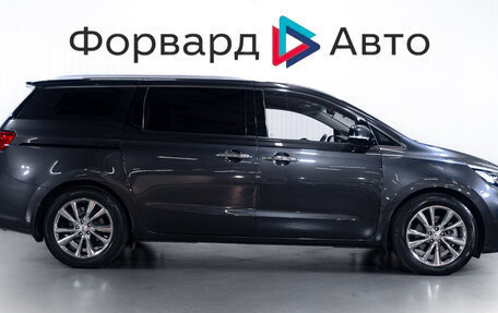 KIA Carnival III, 2019 год, 3 374 000 рублей, 8 фотография