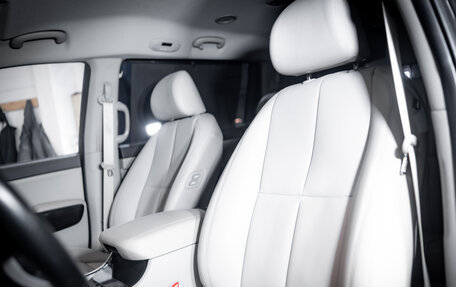 KIA Carnival III, 2019 год, 3 374 000 рублей, 17 фотография