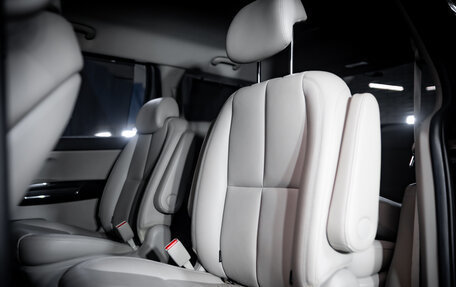 KIA Carnival III, 2019 год, 3 374 000 рублей, 24 фотография