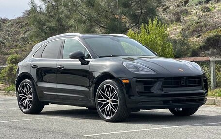 Porsche Macan I рестайлинг, 2023 год, 14 250 000 рублей, 3 фотография