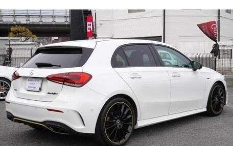 Mercedes-Benz A-Класс, 2021 год, 1 450 000 рублей, 2 фотография