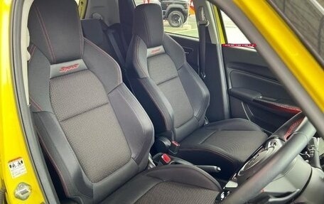 Suzuki Swift V, 2022 год, 1 250 000 рублей, 10 фотография