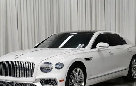 Bentley Flying Spur, 2022 год, 15 980 000 рублей, 1 фотография