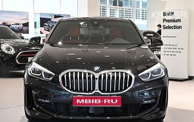 BMW 1 серия, 2022 год, 3 400 011 рублей, 1 фотография