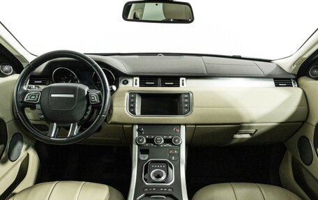Land Rover Range Rover Evoque I, 2017 год, 2 845 898 рублей, 13 фотография