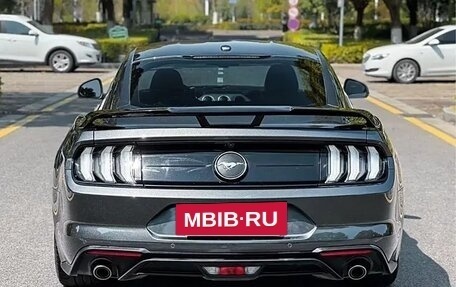 Ford Mustang VI рестайлинг, 2021 год, 3 446 000 рублей, 2 фотография