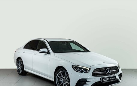 Mercedes-Benz E-Класс, 2021 год, 5 480 000 рублей, 3 фотография