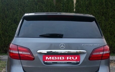 Mercedes-Benz B-Класс, 2015 год, 1 730 000 рублей, 15 фотография