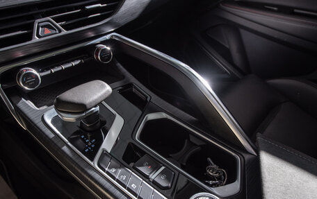 Geely Tugella FY11, 2021 год, 2 550 000 рублей, 36 фотография