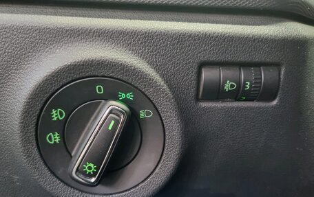 Skoda Rapid II, 2021 год, 1 500 000 рублей, 18 фотография