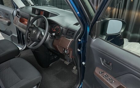 Toyota Roomy I, 2018 год, 1 199 000 рублей, 9 фотография