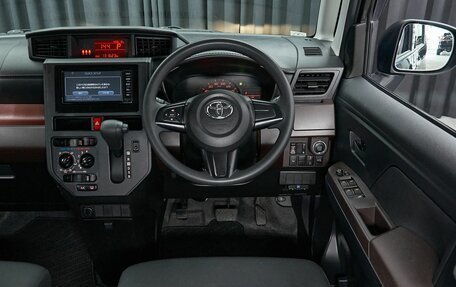 Toyota Roomy I, 2018 год, 1 199 000 рублей, 8 фотография