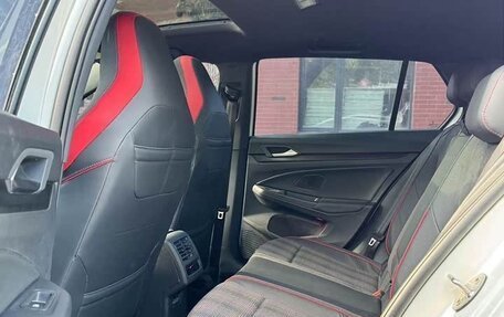 Volkswagen Golf GTI, 2021 год, 2 299 039 рублей, 5 фотография