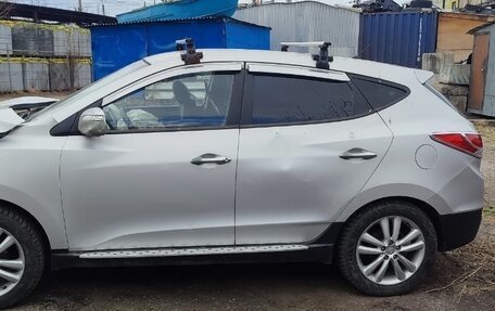 Hyundai Tucson III, 2010 год, 600 000 рублей, 5 фотография