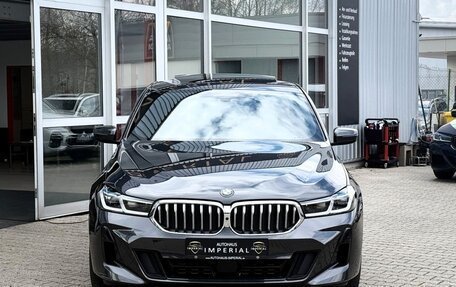 BMW 6 серия, 2022 год, 5 310 000 рублей, 2 фотография