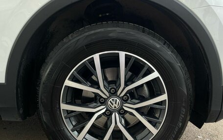Volkswagen Tiguan II, 2020 год, 2 449 000 рублей, 8 фотография