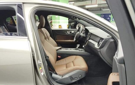 Volvo S60 III, 2021 год, 2 449 011 рублей, 5 фотография
