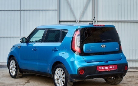KIA Soul II рестайлинг, 2017 год, 1 290 000 рублей, 4 фотография