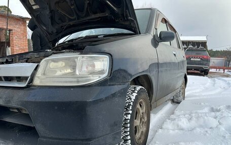 Nissan Cube II, 2001 год, 110 000 рублей, 4 фотография