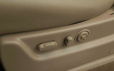 Cadillac Escalade III, 2013 год, 2 256 800 рублей, 6 фотография