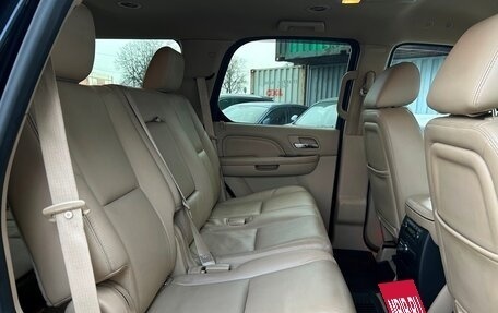 Cadillac Escalade III, 2013 год, 2 256 800 рублей, 11 фотография