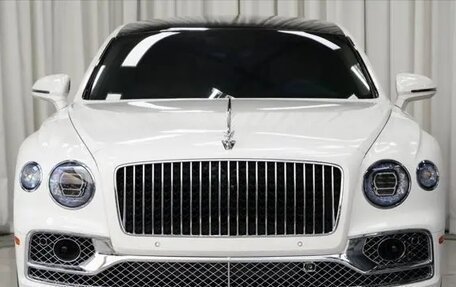 Bentley Flying Spur, 2022 год, 15 980 000 рублей, 2 фотография