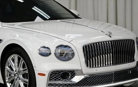 Bentley Flying Spur, 2022 год, 15 980 000 рублей, 21 фотография