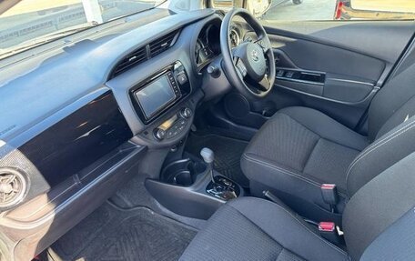 Toyota Vitz, 2019 год, 1 150 000 рублей, 9 фотография