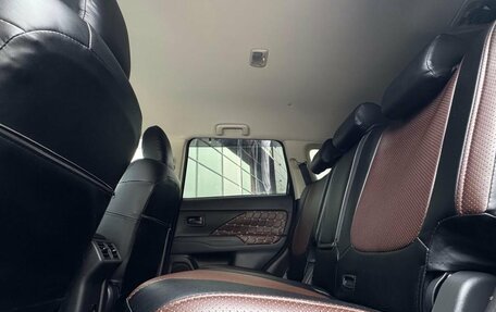 Mitsubishi Outlander III рестайлинг 3, 2021 год, 2 759 000 рублей, 24 фотография