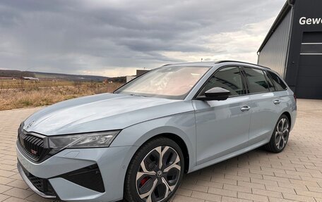 Skoda Octavia RS, 2025 год, 6 800 000 рублей, 7 фотография
