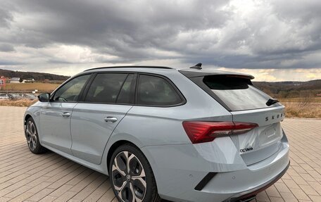 Skoda Octavia RS, 2025 год, 6 800 000 рублей, 14 фотография